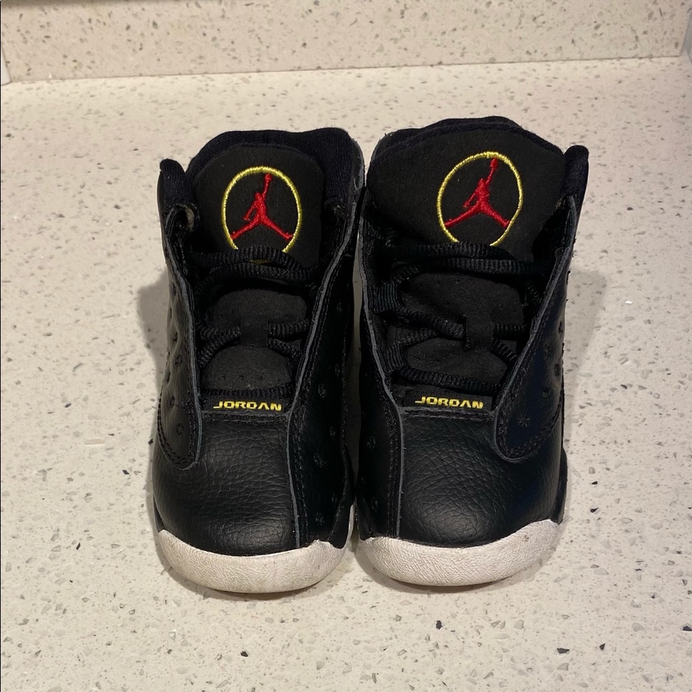 Boys Jordan’s Size 8C